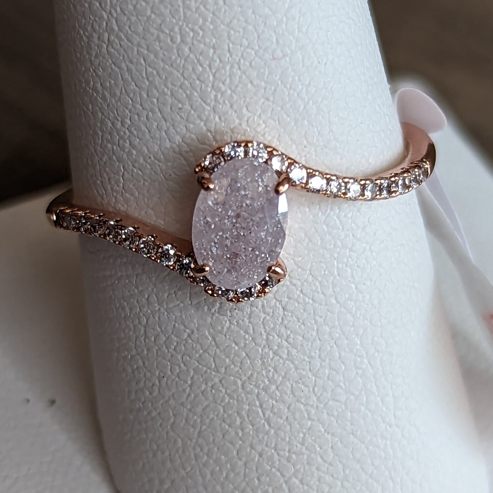 Bomb Party- size 10 ring- "Too Darling" white ice crystal